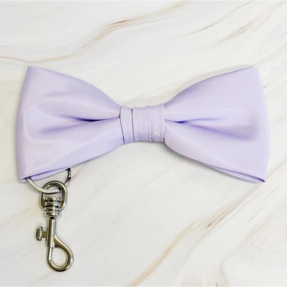 Perfect Shape Bow Key Chain Bag Charm Lavender - Picture 1 of 5